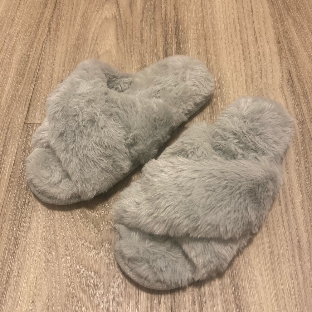 Fuzzy House Slippers